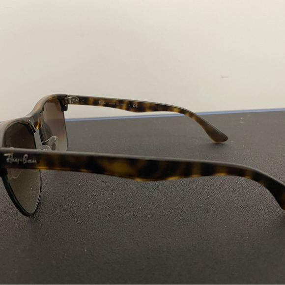 Ray Ban Sunglasses - Picture 3 of 3